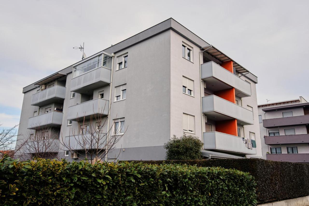 Lovely Apartment Mira Near Airport Zagreb เวลิคาโกริตซา ภายนอก รูปภาพ